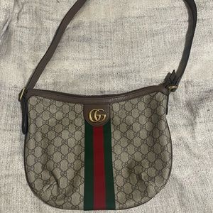 ***Authentic GUCCI Bundle***